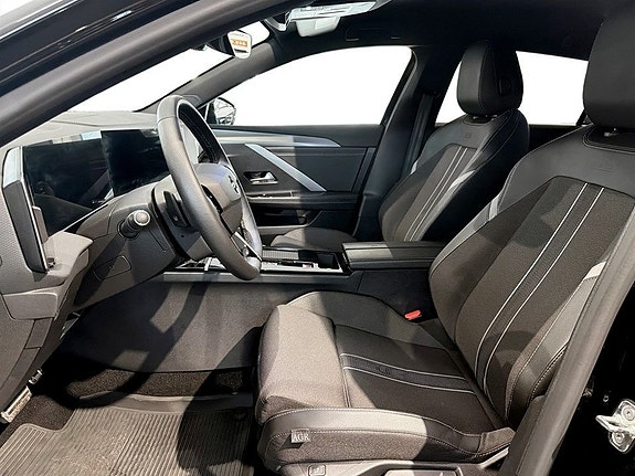 Opel Astra 4 of 5
