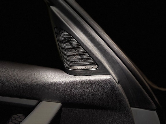 BMW 320 17 of 22