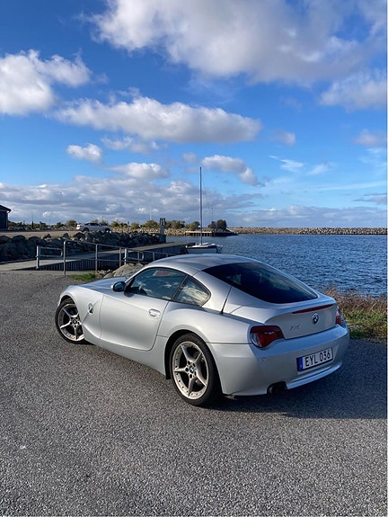 BMW Z4 2 of 5