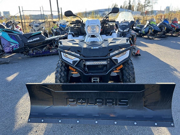 Polaris Sportsman X2 570 AWD 4 of 5
