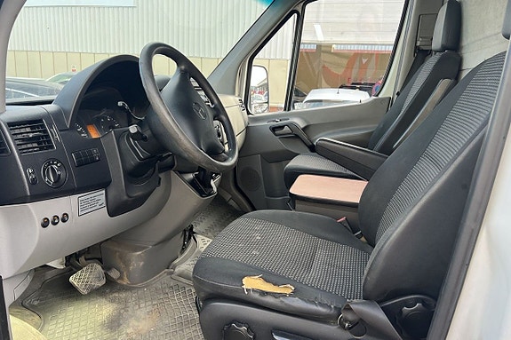 Mercedes-Benz Sprinter 318 9 of 20