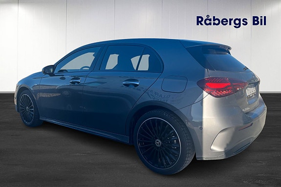 Mercedes-Benz A250 e 3 of 5