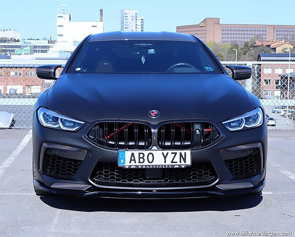 BMW M8 24 of 27