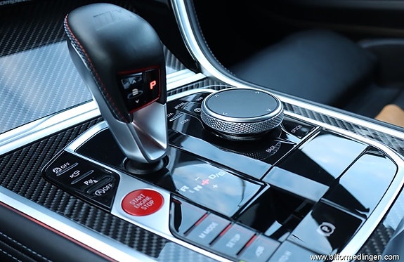 BMW M8 12 of 27