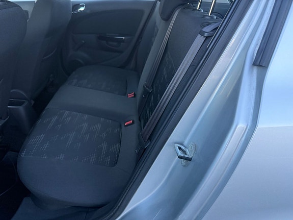 Opel Corsa 6 of 9