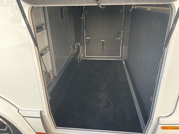 Niesmann ISMOVE 6.9E 4 of 21