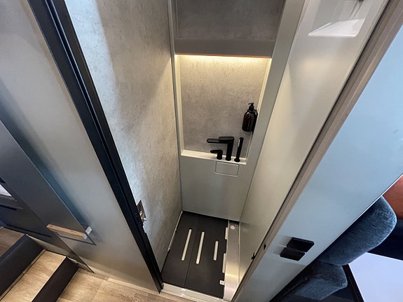 Niesmann ISMOVE 6.9E 21 of 21