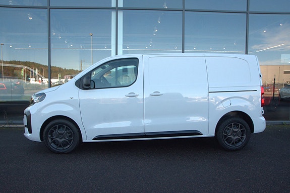 Opel Vivaro 4 of 5