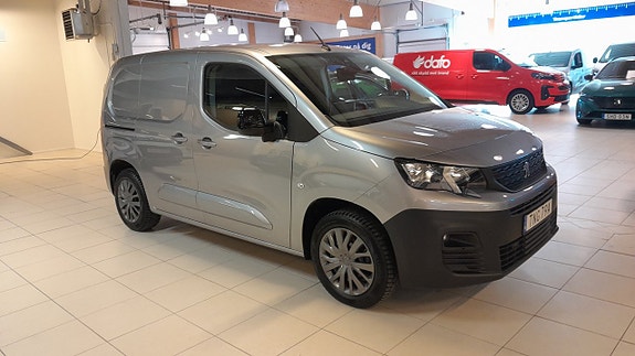 Peugeot Partner 3 of 5