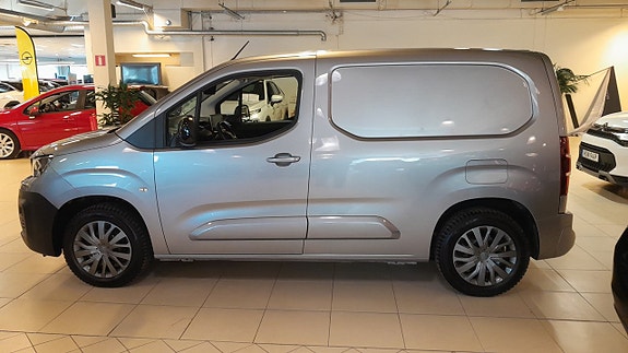 Peugeot Partner 9 of 16