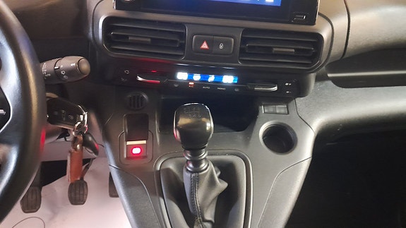Peugeot Partner 14 of 16