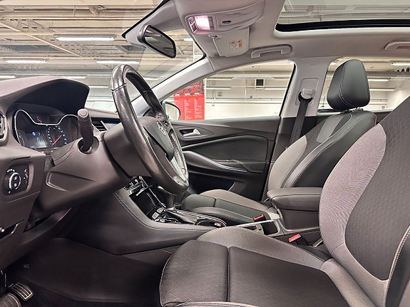Opel Grandland X 12 of 25