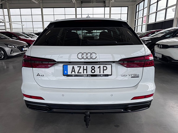 Audi A6 4 of 5