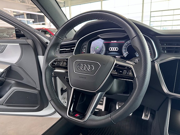 Audi A6 11 of 22