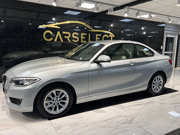 BMW 220i 2 of 22