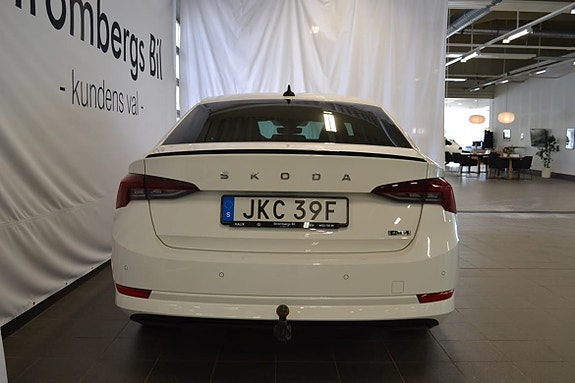 Skoda Octavia 4 of 5