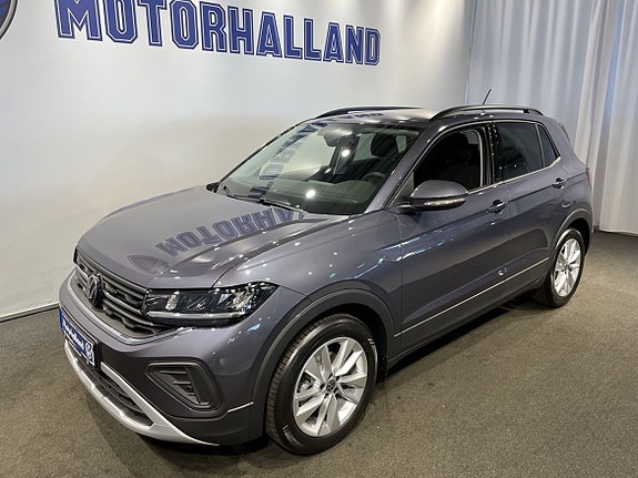 Volkswagen T-Cross 2 of 10