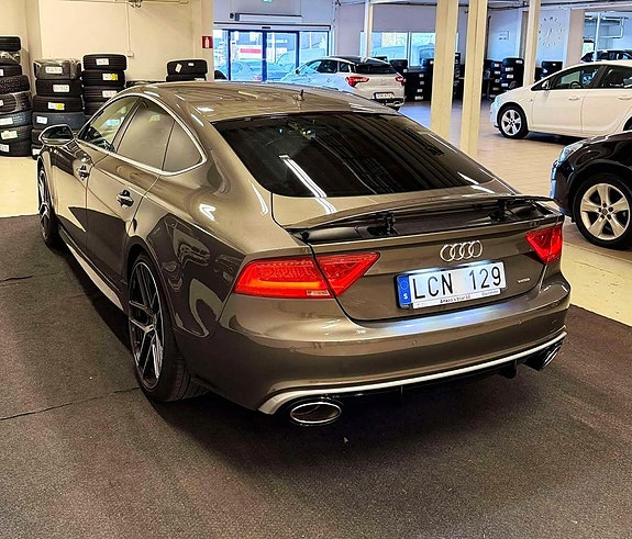 Audi A7 6 of 23