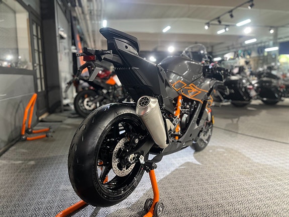 KTM 990 RC R "2,99% Räntekampnaj" Omgående leverans" 8 of 22