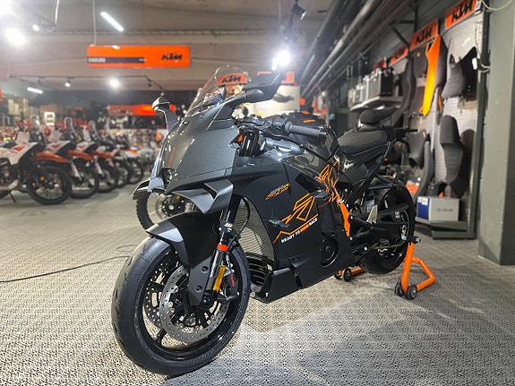 KTM 990 RC R "2,99% Räntekampnaj" Omgående leverans" 3 of 22