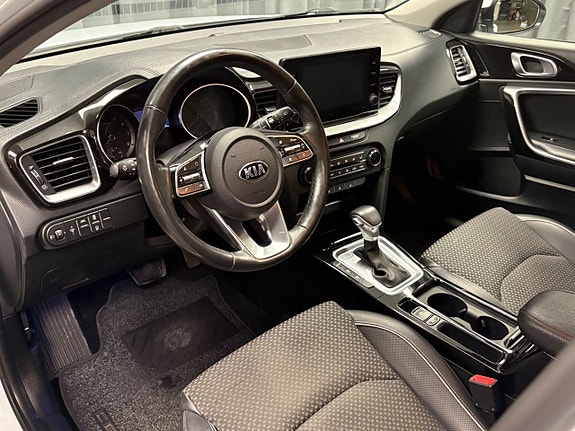 Kia Ceed 6 of 17