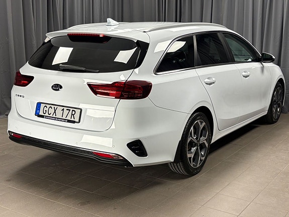 Kia Ceed 4 of 17