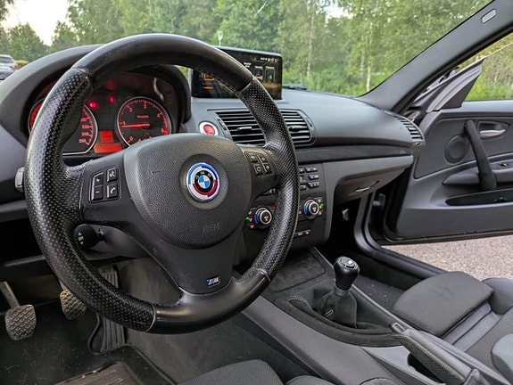 BMW 120d 8 of 9
