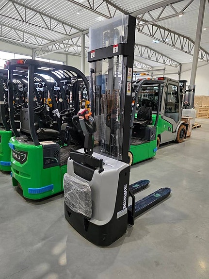 Silverstone ESP1526P 3600mm 1,5ton 998kr/mån