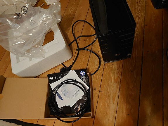 Product image 2 of 4