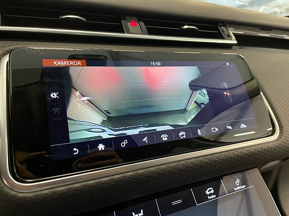 Land Rover Range Rover Velar 24 of 30