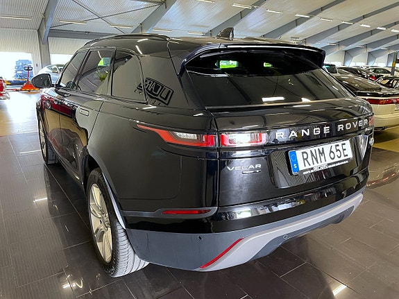 Land Rover Range Rover Velar 6 of 30