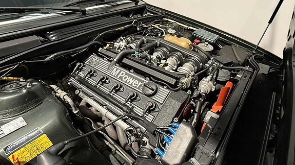 BMW M6 6 of 19