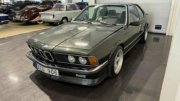BMW M6 4 of 5