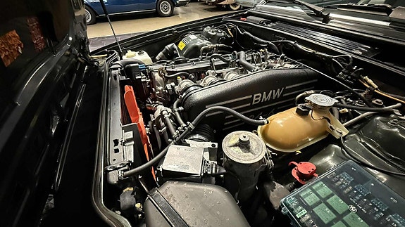 BMW M6 9 of 19