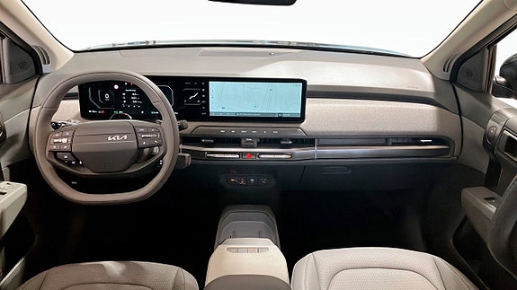Kia EV3 4 of 12