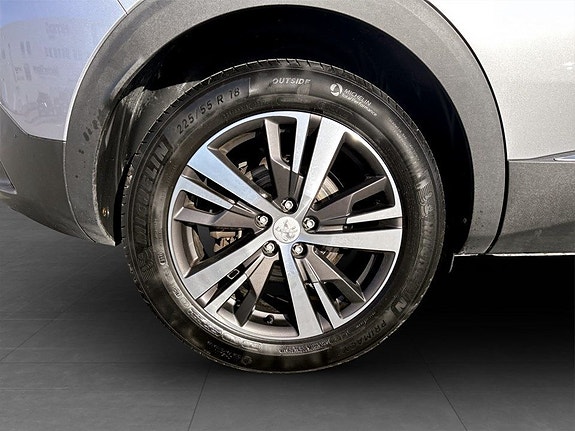 Peugeot 3008 15 of 16