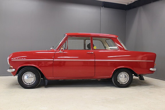 Opel Kadett 3 of 5
