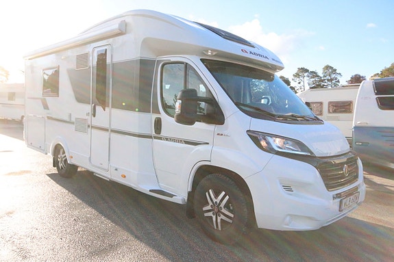 Adria Coral Plus 670 SLT. Fiat 6D 2,3 44 H (160 Hk) 2 of 5