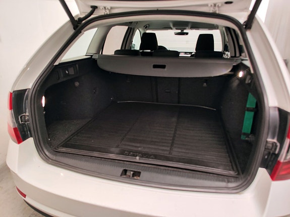 Skoda Octavia 8 of 9
