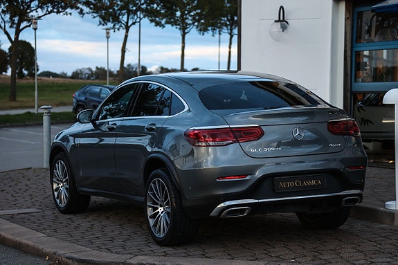 Mercedes-Benz GLC300 de 7 of 13