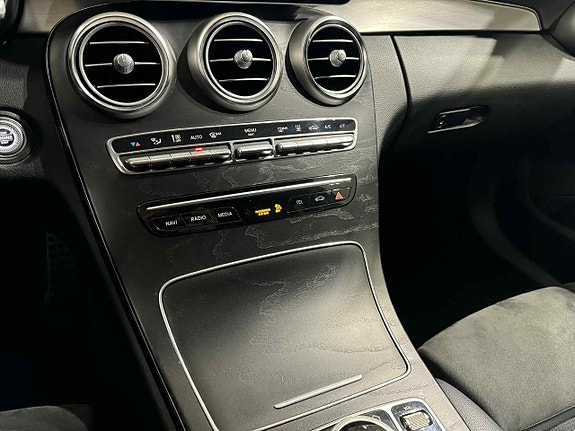 Mercedes-Benz C220 d 16 of 20