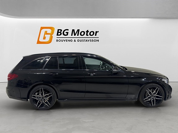 Mercedes-Benz C220 d 3 of 5