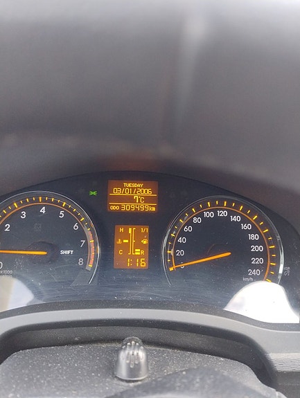 Toyota Avensis 11 of 11