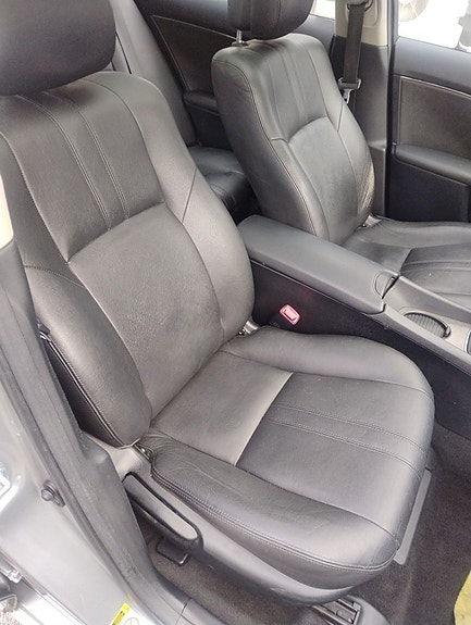Toyota Avensis 8 of 11