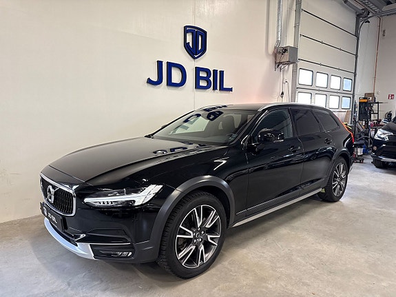 Volvo V90 Cross Country