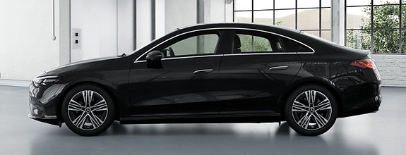 Mercedes-Benz CLA200 2 of 5