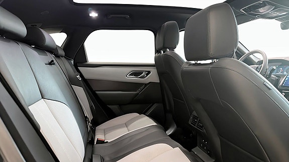 Land Rover Range Rover Velar 5 of 5