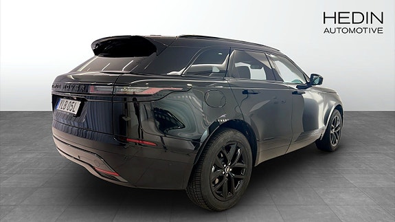 Land Rover Range Rover Velar 2 of 5