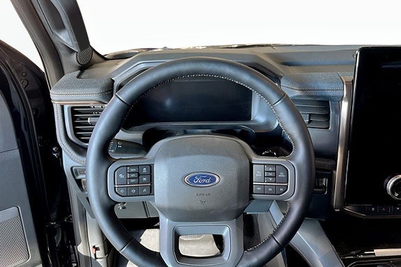 Ford F-150 7 of 9
