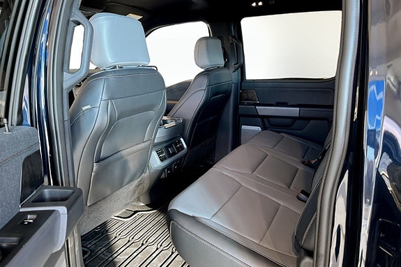 Ford F-150 8 of 9